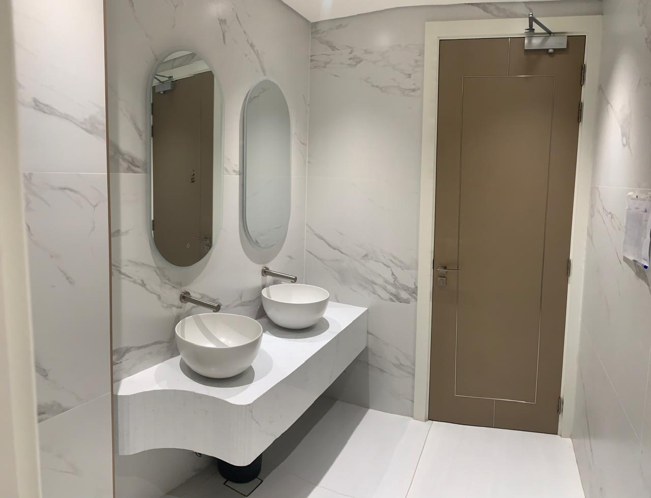 Al Bustan Medical Group, interior view 10